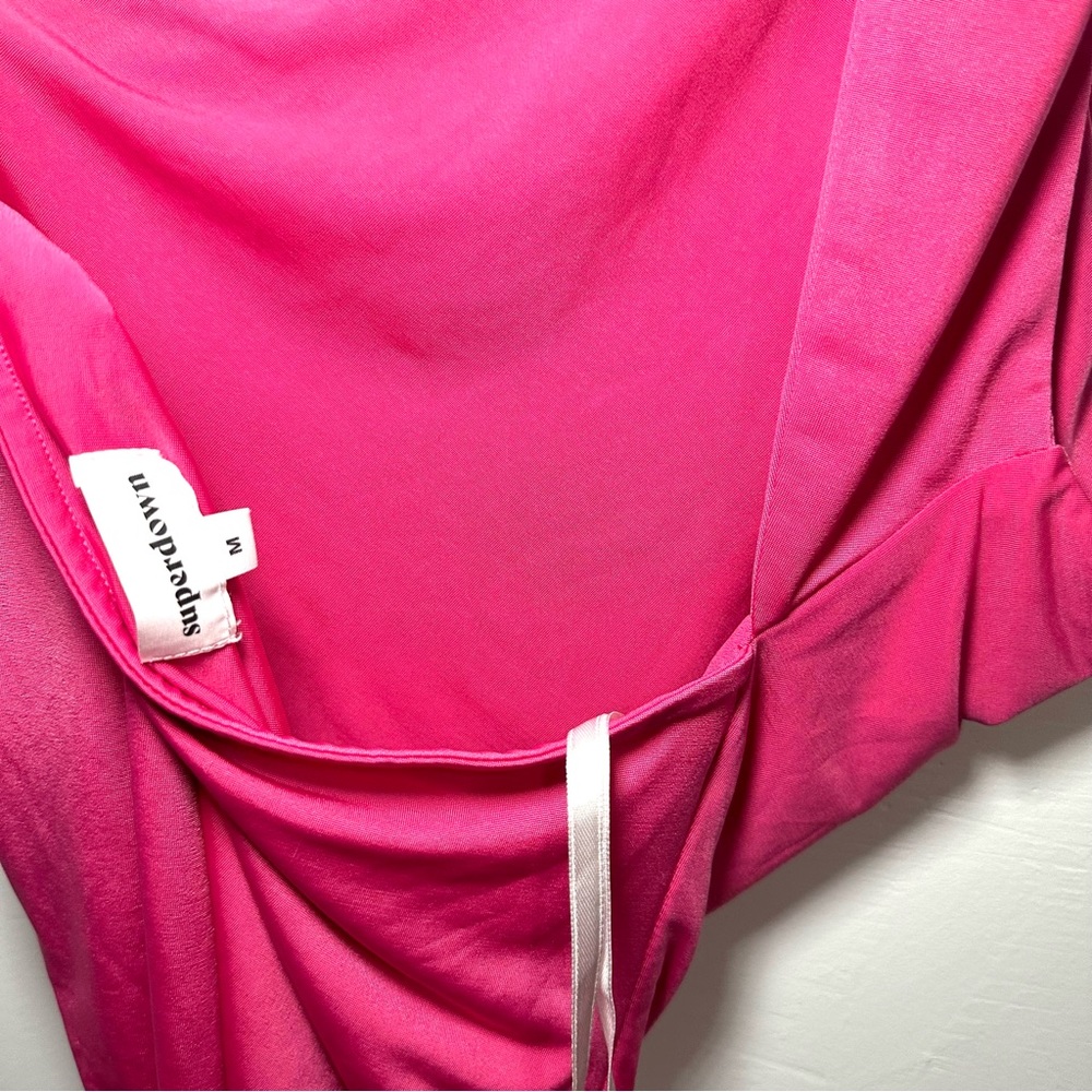 Revolve - Picture 3 of 5